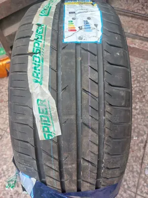 285/40r22 Bearway Tyre