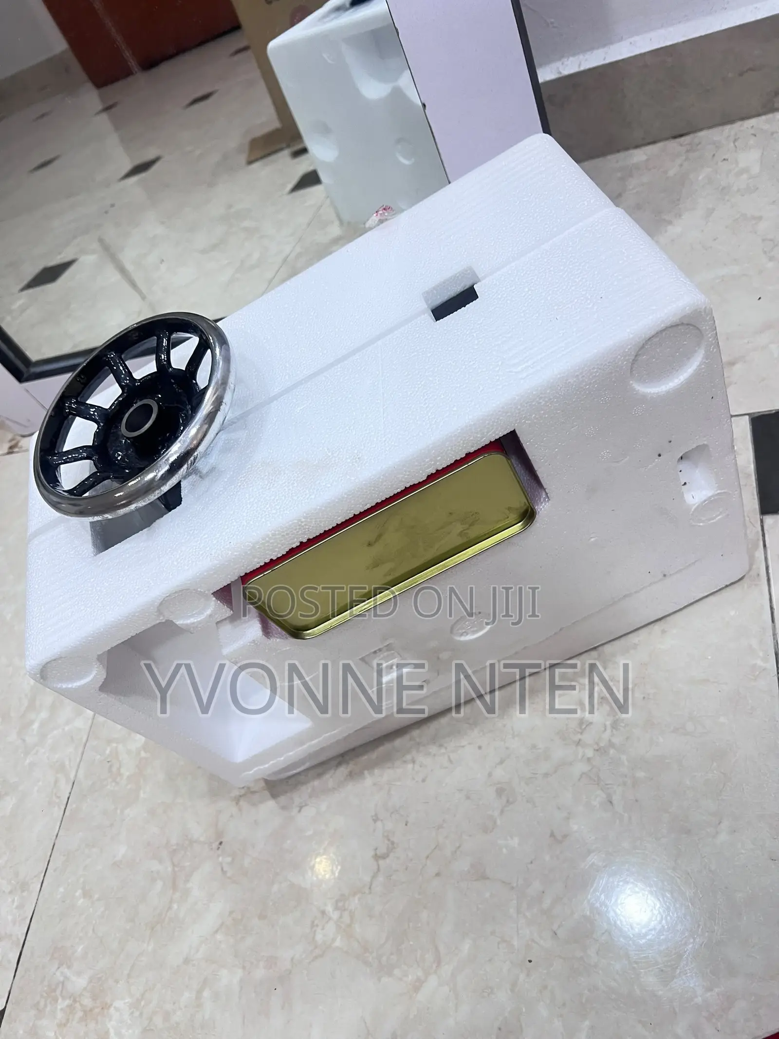 Manual Sewing Machine