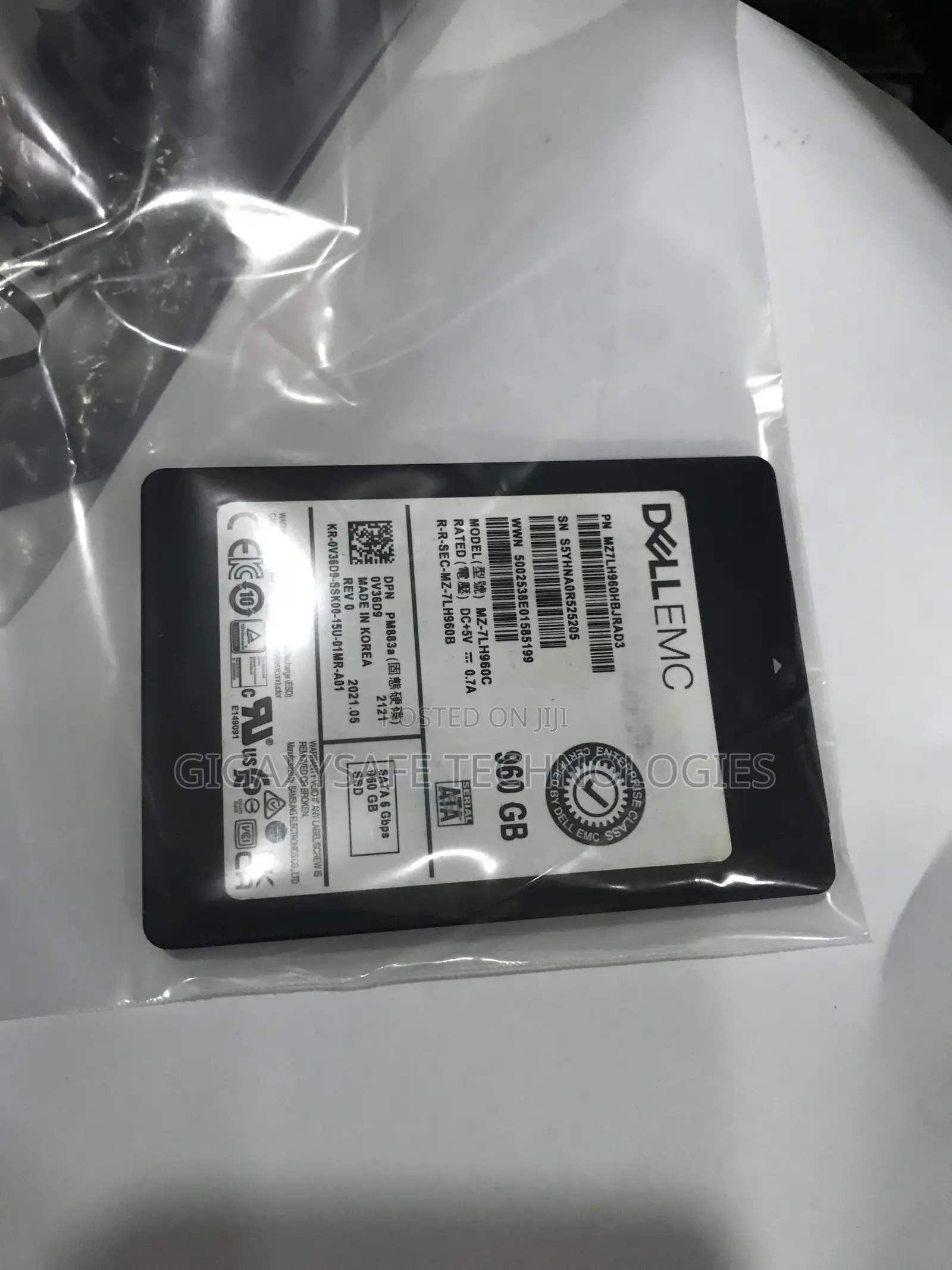 Dell MZ-7LH960C 960GB, 2.5 Inch Internal SSD