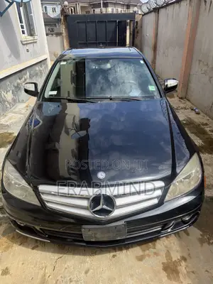 Mercedes-Benz C300 Sport 4Matic Sedan AWD (3.0L 6cyl 7A) 2010 Black