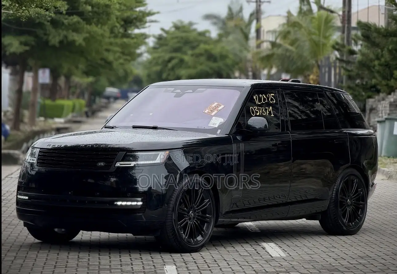 Rover Land 2023 Black
