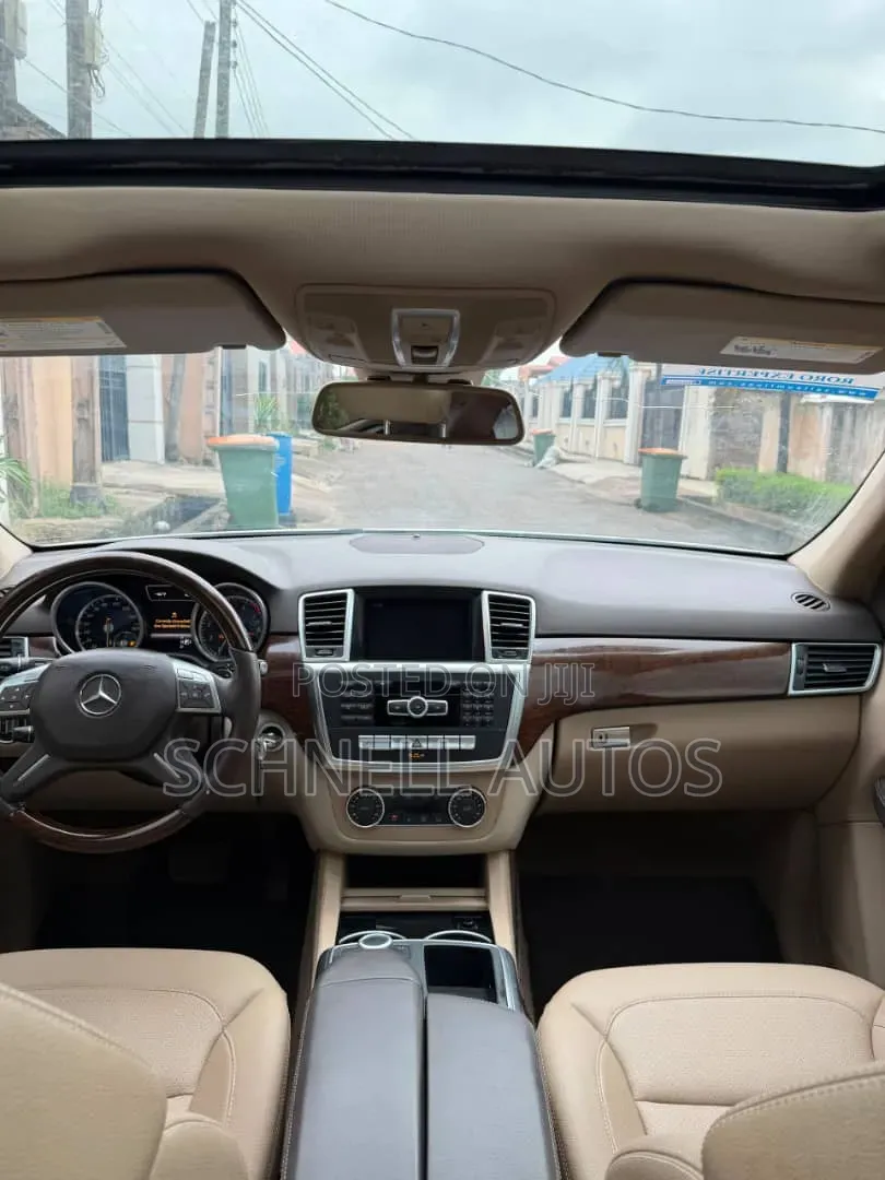 Mercedes-Benz M Class 2015 White