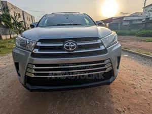Toyota Highlander Limited Platinum 4x4 V6 (3.5L 6cyl 8A) 2018 Silver