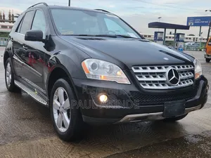 Mercedes-Benz M Class 2011 Black
