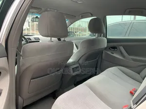 Toyota Camry 2010 Silver