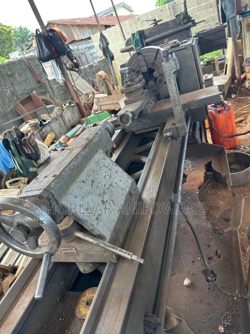 1.5 Meter Lathe Machine