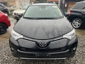 Toyota RAV4 Limited AWD (2.5L 4cyl 6A) 2017 Black