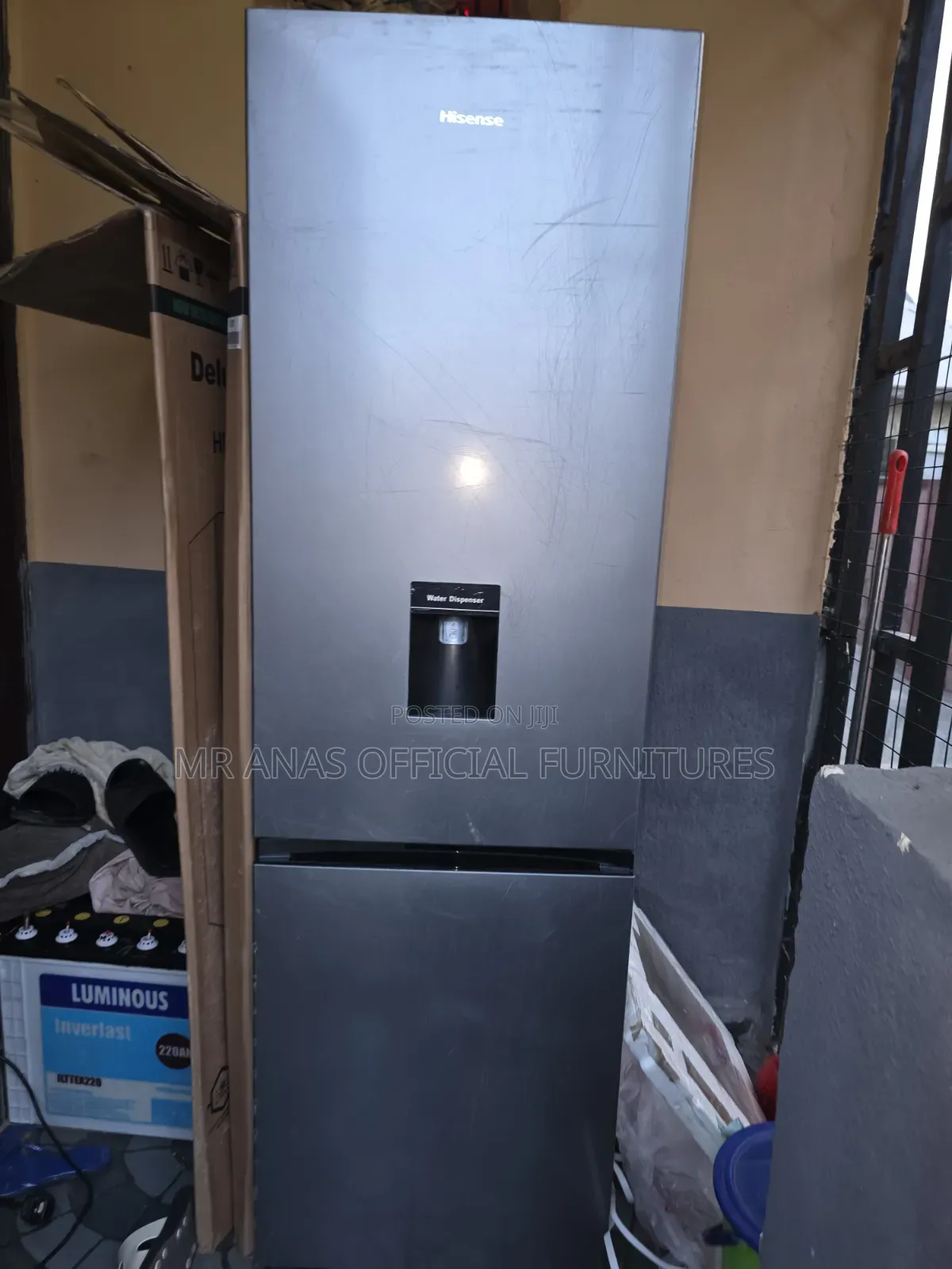 262L Hisense Double Door Fridge With Dispenser