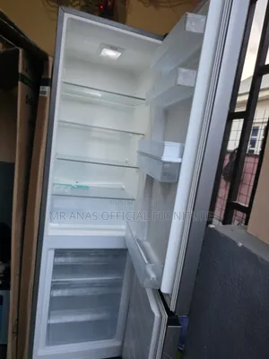262L Hisense Double Door Fridge With Dispenser