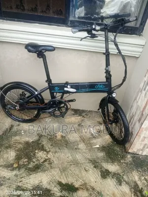 Direct Tokunbo Fiido D4S Folding Electric Bike (Minor Issues)