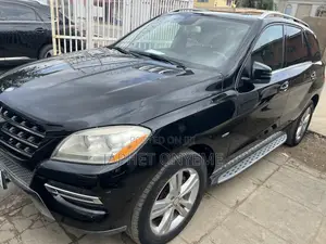 Mercedes-Benz M Class ML 350 4Matic 2012 Black