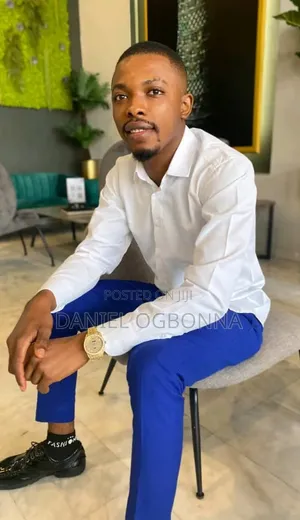 Mr Daniel Ogbonna