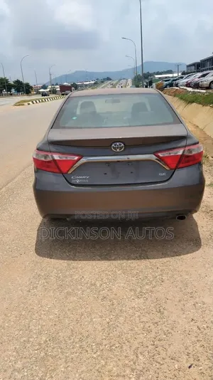 Toyota Camry 2016 Gray