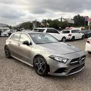 Mercedes-Benz A-Class 2019 Gold