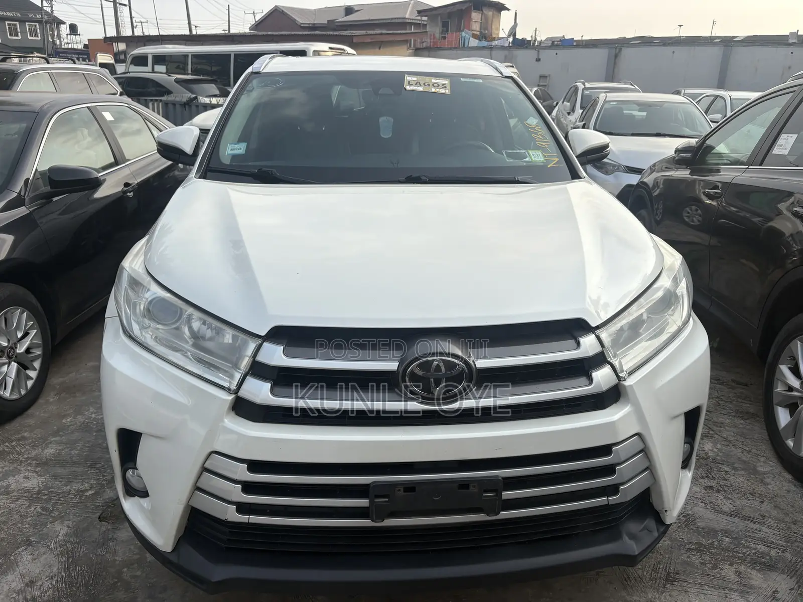 Toyota Highlander XLE 2019 White