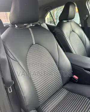 Toyota Camry 2018 White