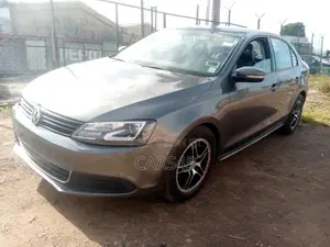 Volkswagen Passat 2014 Gray