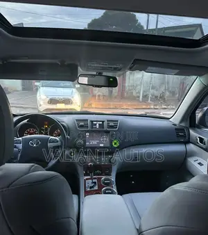 Toyota Highlander 2013 Gray