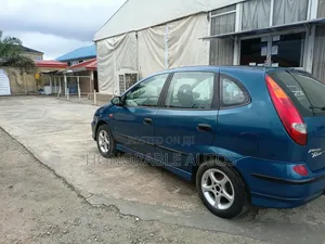 Nissan Almera 2005 Blue