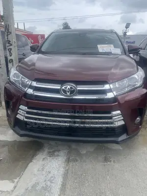 Toyota Highlander XLE 2019