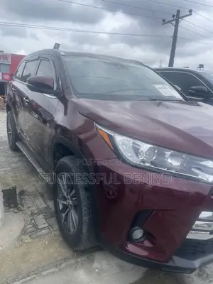 Toyota Highlander XLE 2019