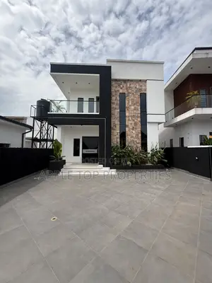 4bdrm Duplex in Centenary City, Enugu for sale