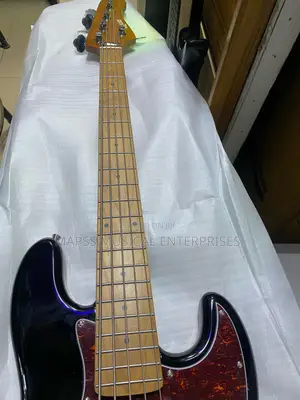 Luxars Five String Active Electric Bass Guitar