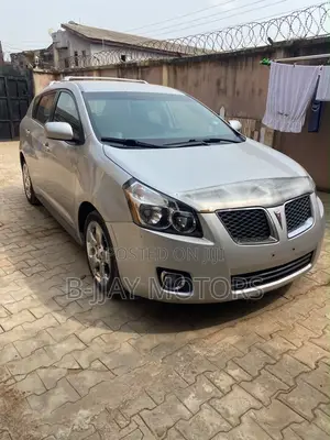 Pontiac Vibe 2.4 4WD 2010 Silver