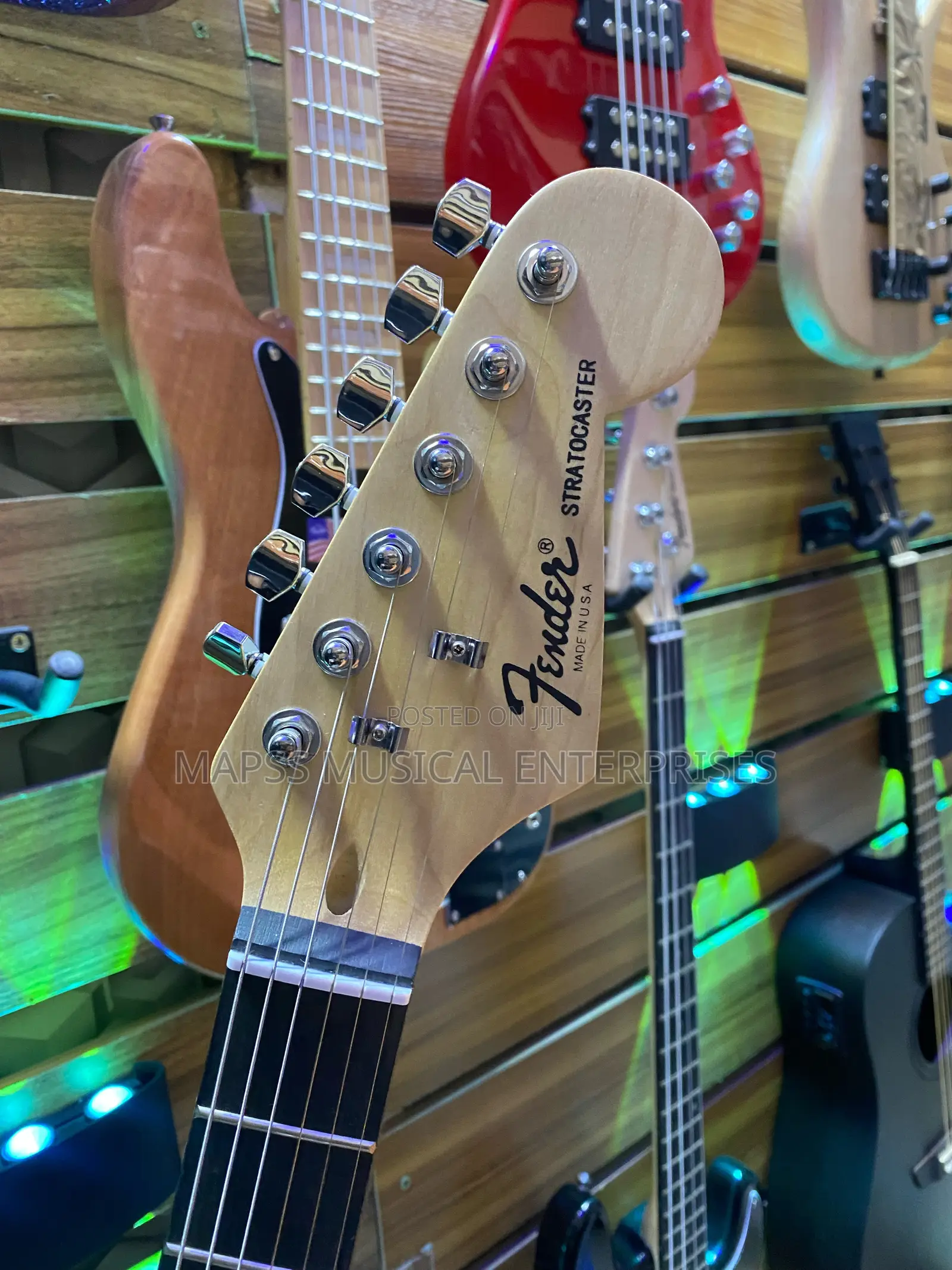 Fender Stratocaster Guirar