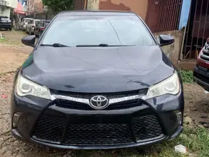 Toyota Camry 2017 Blue