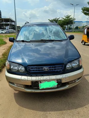 Toyota Picnic 2.0 FWD 2004 Blue