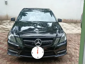 Mercedes-Benz E350 2013 Black