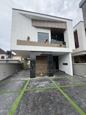 4bdrm Duplex in Wtc Estate, Enugu for sale