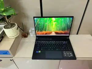 Laptop MSI GS66 Stealth 10UH 64GB Intel Core i9 SSD 1T