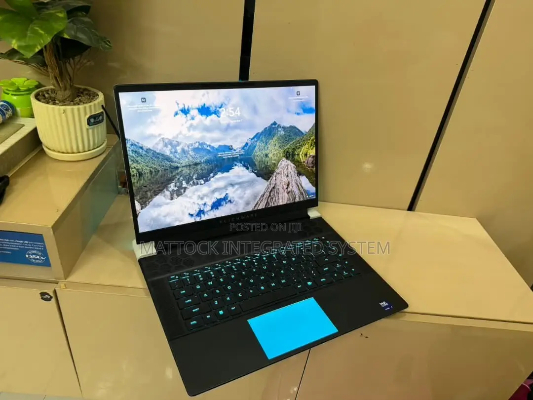 Laptop Dell 32GB Intel Core Ultra 9 SSD 1T