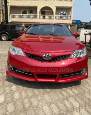Toyota Camry 2013 Red