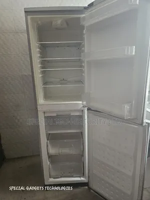 Beko Fridge Refrigerator 300l