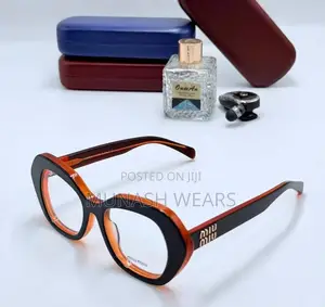 Miu Miu Classic Frame