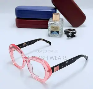 Miu Miu Classic Frame