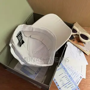 Luxury Balenciaga Facecap