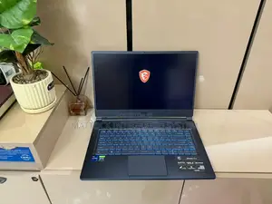 Laptop MSI Stealth GS77 16GB Intel Core i7 SSD 512GB