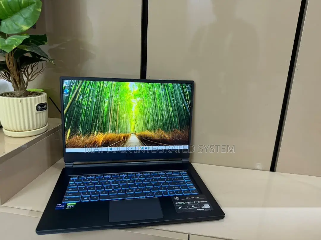 Laptop MSI Stealth GS77 16GB Intel Core i7 SSD 512GB