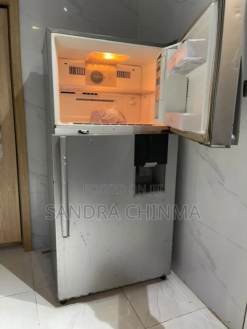 LG ExpressCool Double Door Refrigerator