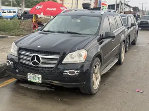 Mercedes-Benz GL-Class GL 550 2009 Black