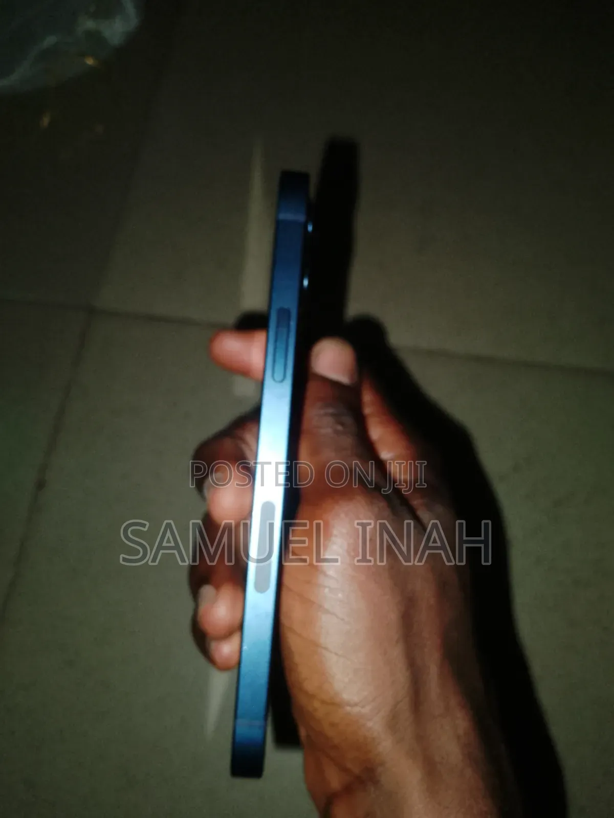 Apple iPhone 12 64 GB Blue