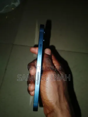Apple iPhone 12 64 GB Blue