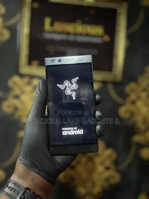 Razer Phone 64 GB Black