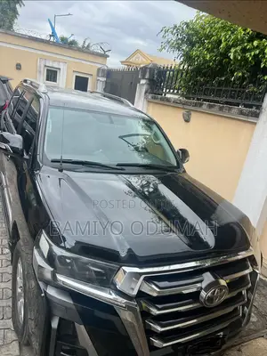 Toyota Land Cruiser 2015 Black