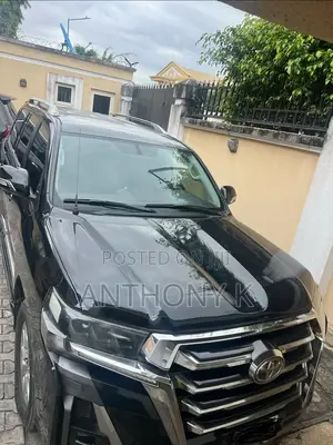 Toyota Land Cruiser 2015 Black