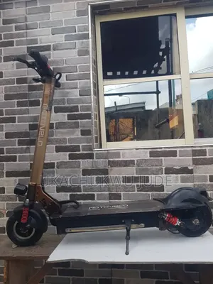 Adult Scooter 36v With Strong Battery Life
